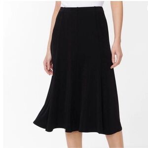 🎉HP🎉 Chico’s Travelers Collection Skirt